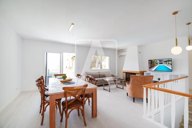 5 slaapkamer Villa te koop in Calpe / Calp met zwembad garage - € 749.000 (Ref: 9133792)