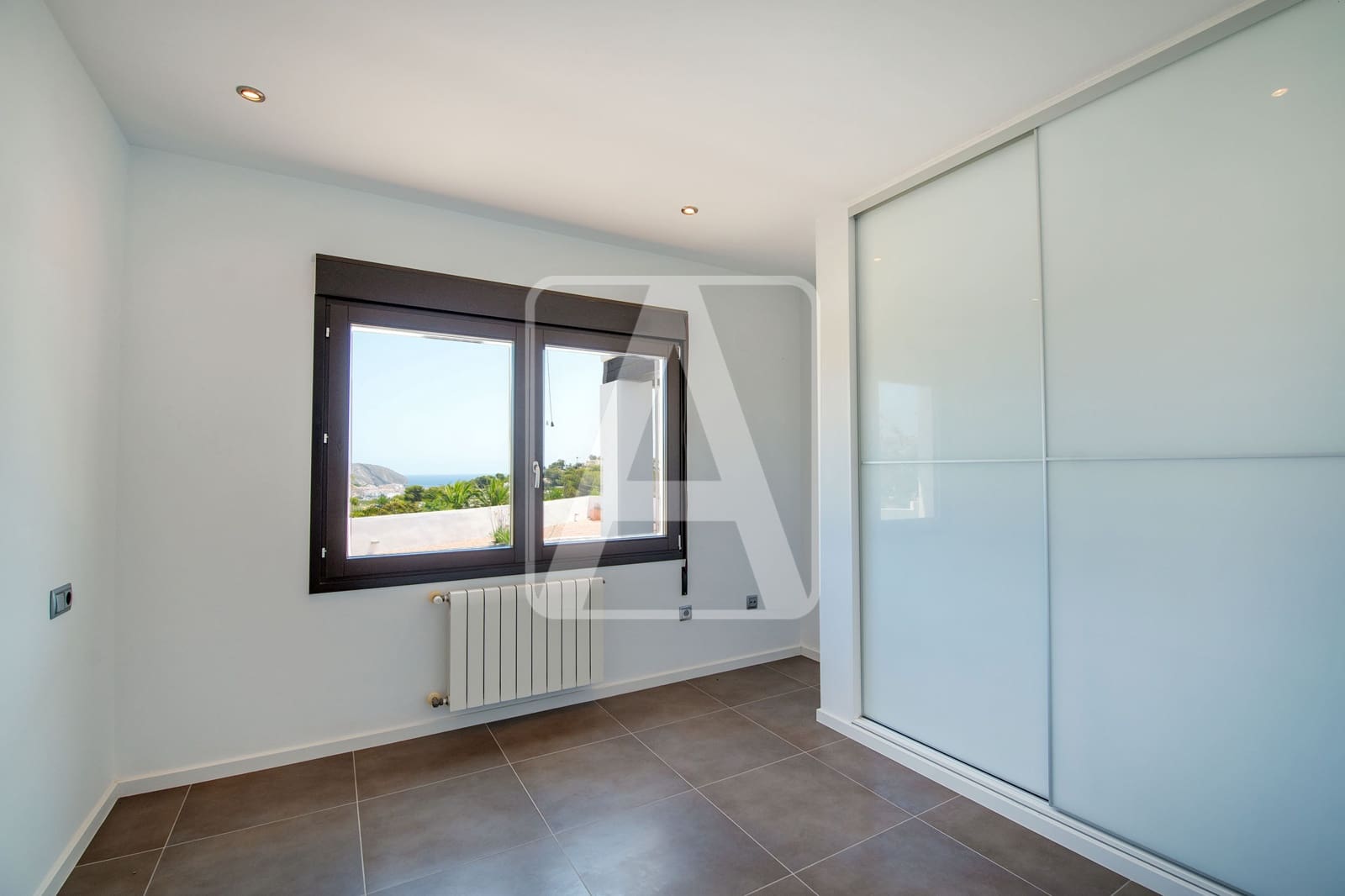 4 sypialnia Willa na sprzedaż w Moraira z basenem garażem - 1 440 000 € (Ref: 9161461)