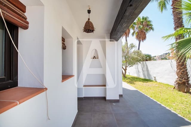 4 sypialnia Willa na sprzedaż w Moraira, Teulada-Moraira z basenem garażem - 1 440 000 € (Ref: 9161461)