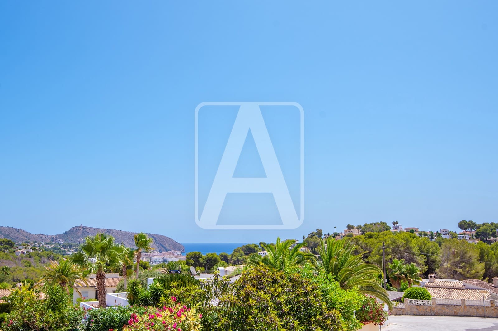 4 sypialnia Willa na sprzedaż w Moraira z basenem garażem - 1 440 000 € (Ref: 9161461)