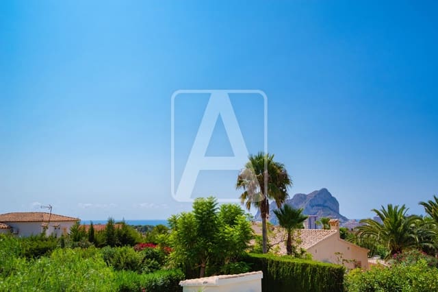 3 bedroom Villa for sale in Calpe / Calp with pool garage - € 650,000 (Ref: 9172521)