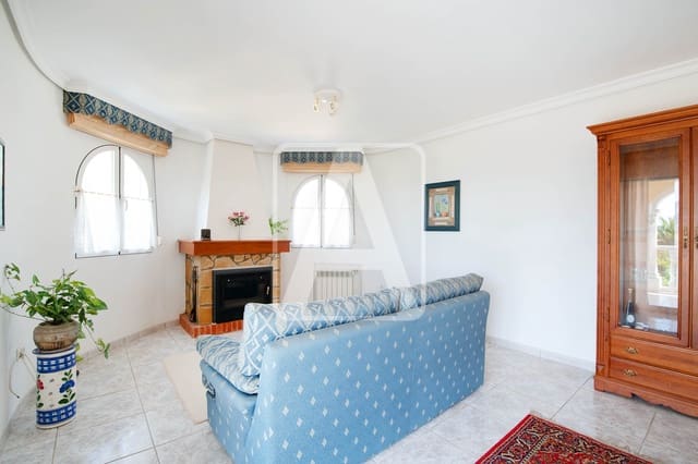 3 bedroom Villa for sale in Calpe / Calp with pool garage - € 650,000 (Ref: 9172521)