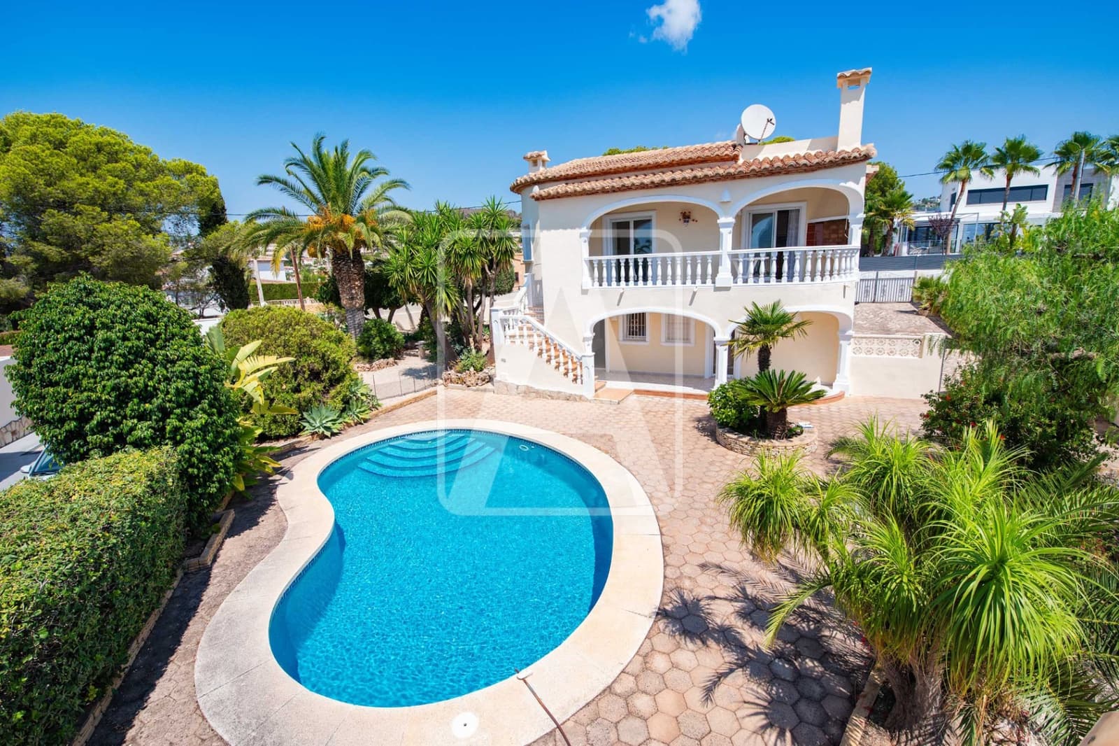 3 bedroom Villa for sale in Calpe / Calp with pool garage - € 650,000 (Ref: 9172521)