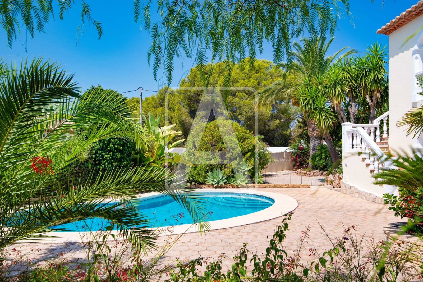 3 bedroom Villa for sale in Calpe / Calp with pool garage - € 650,000 (Ref: 9172521)