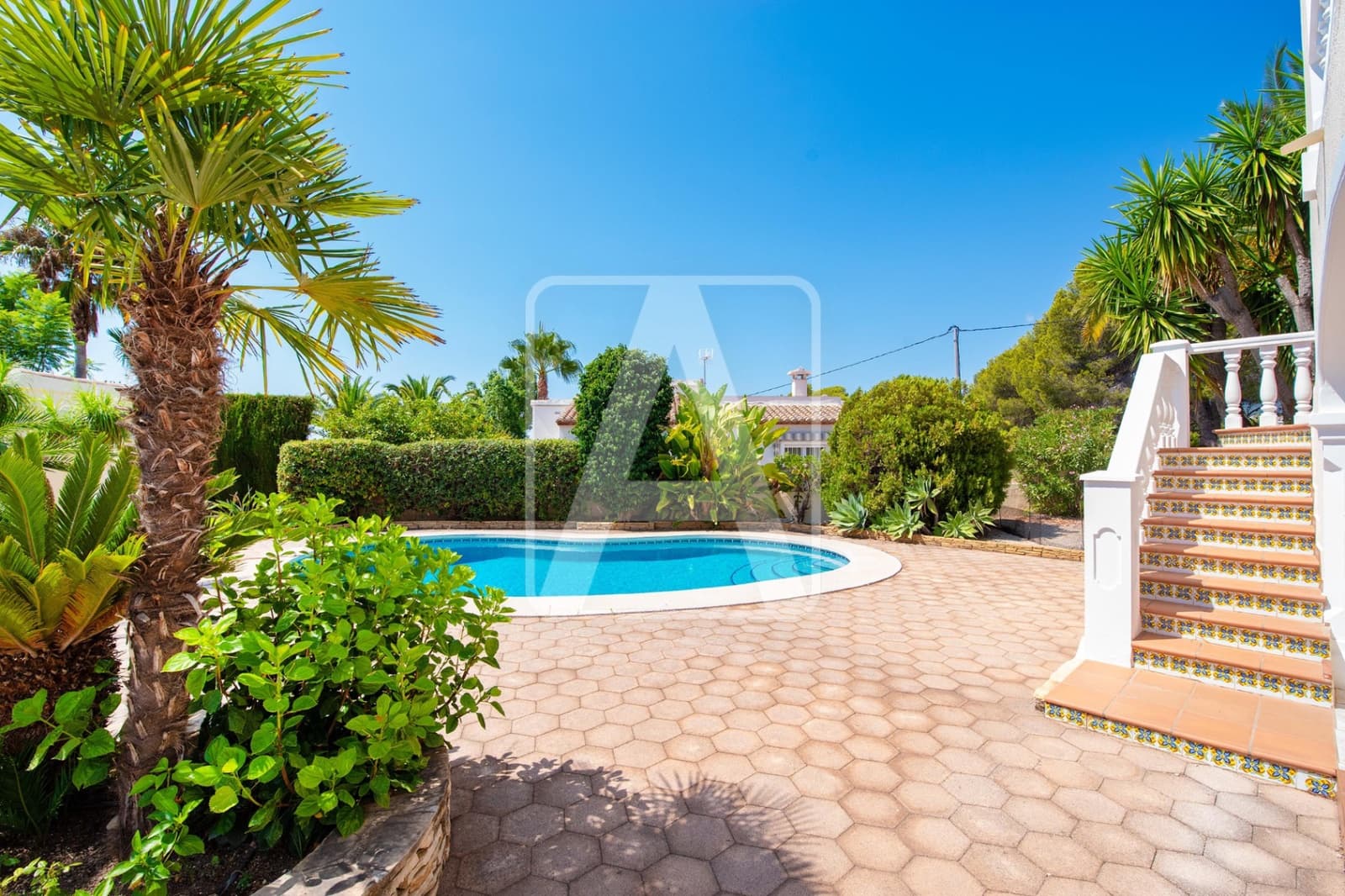 3 bedroom Villa for sale in Calpe / Calp with pool garage - € 650,000 (Ref: 9172521)