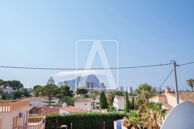 5 Zimmer Villa zu verkaufen in Calpe / Calp mit Pool Garage - 460.000 € (Ref: 9184582)