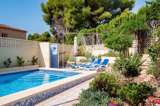 5 Zimmer Villa zu verkaufen in Calpe / Calp mit Pool Garage - 460.000 € (Ref: 9184582)