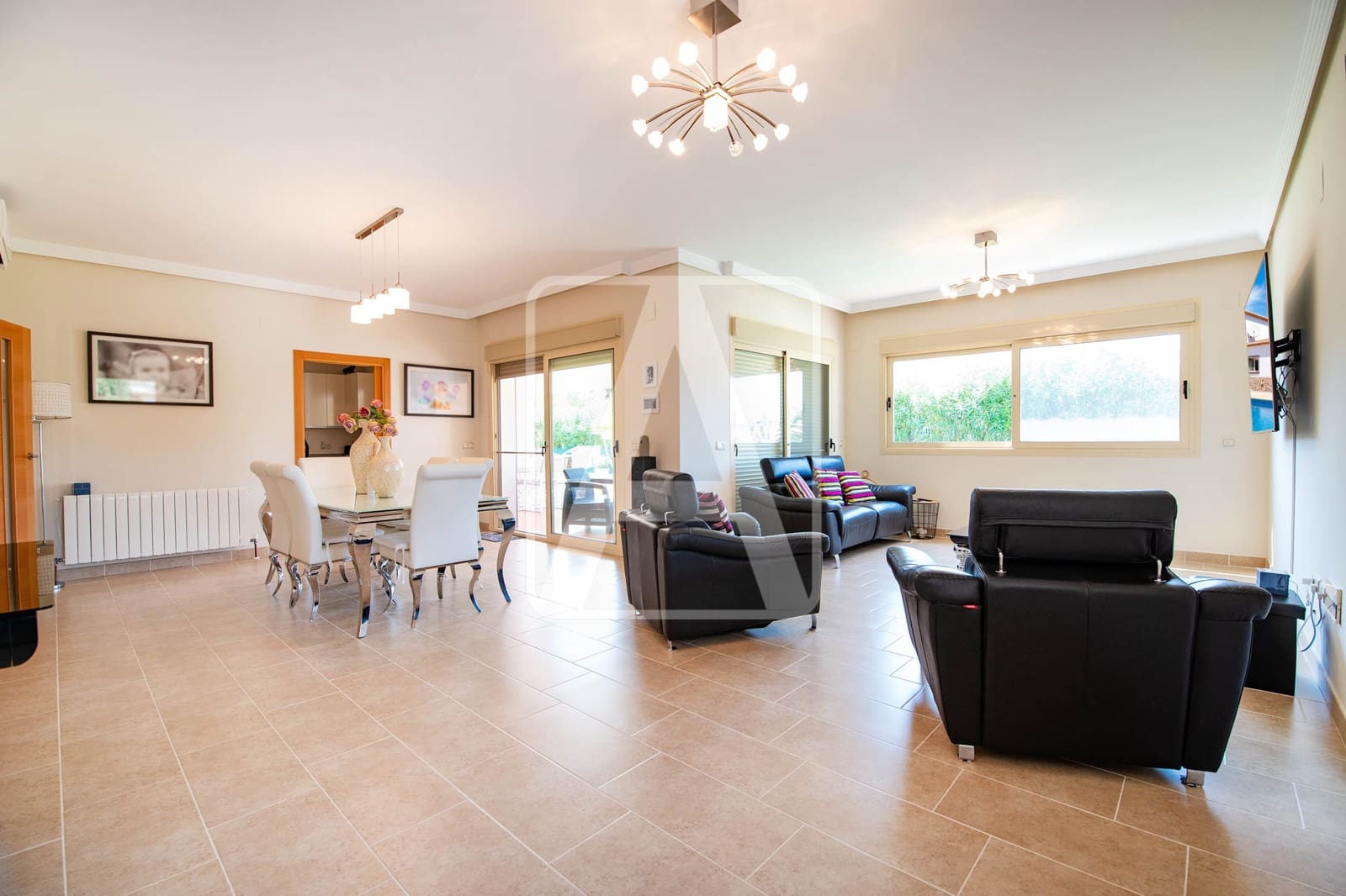 4 soveværelse Villa til salg i Calpe / Calp med swimmingpool garage - € 899.500 (Ref: 9184583)