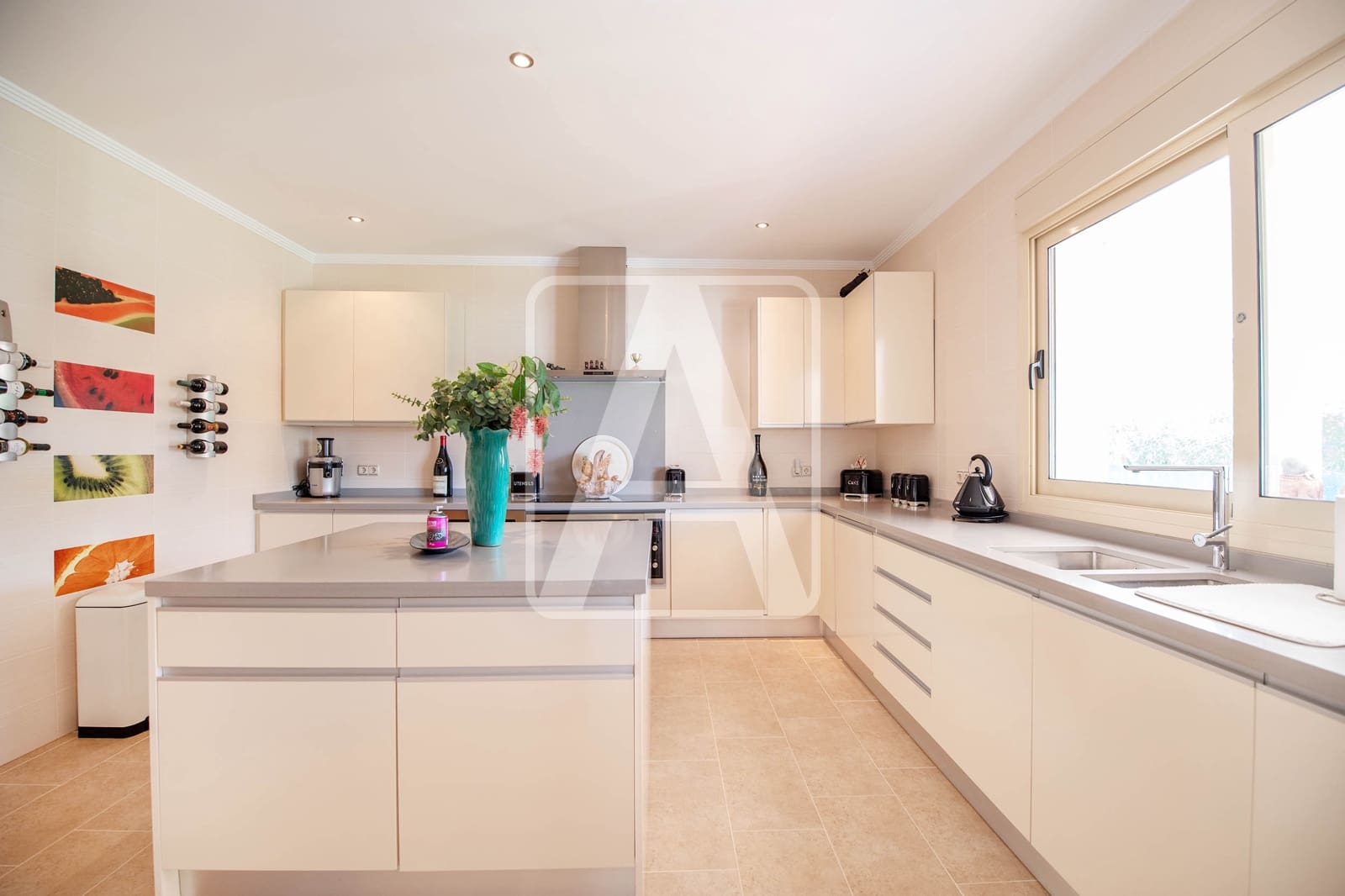 4 soveværelse Villa til salg i Calpe / Calp med swimmingpool garage - € 899.500 (Ref: 9184583)