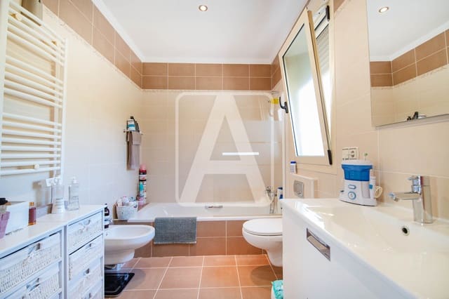 4 soveværelse Villa til salg i Calpe / Calp med swimmingpool garage - € 899.500 (Ref: 9184583)