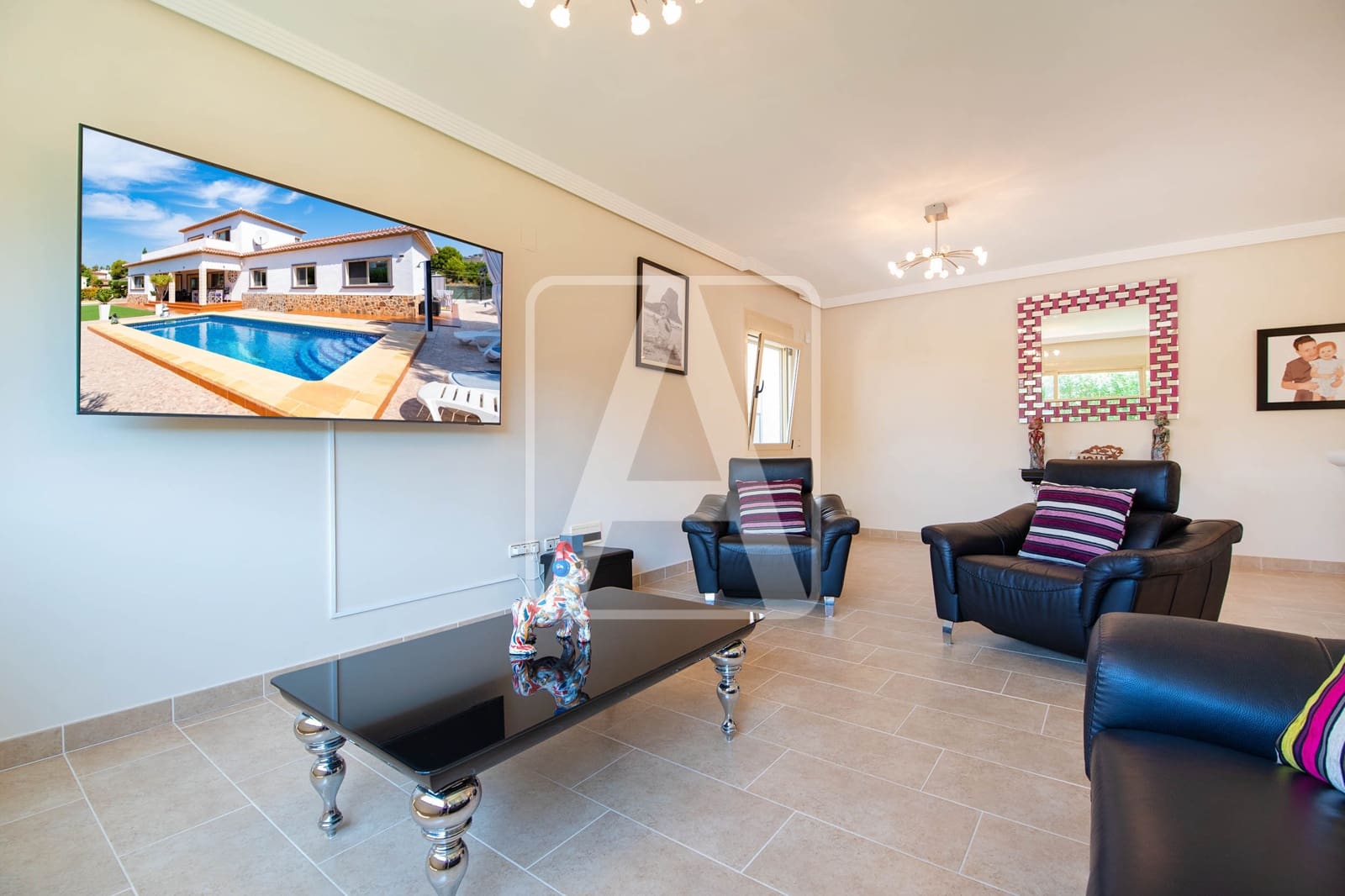 4 soveværelse Villa til salg i Calpe / Calp med swimmingpool garage - € 899.500 (Ref: 9184583)