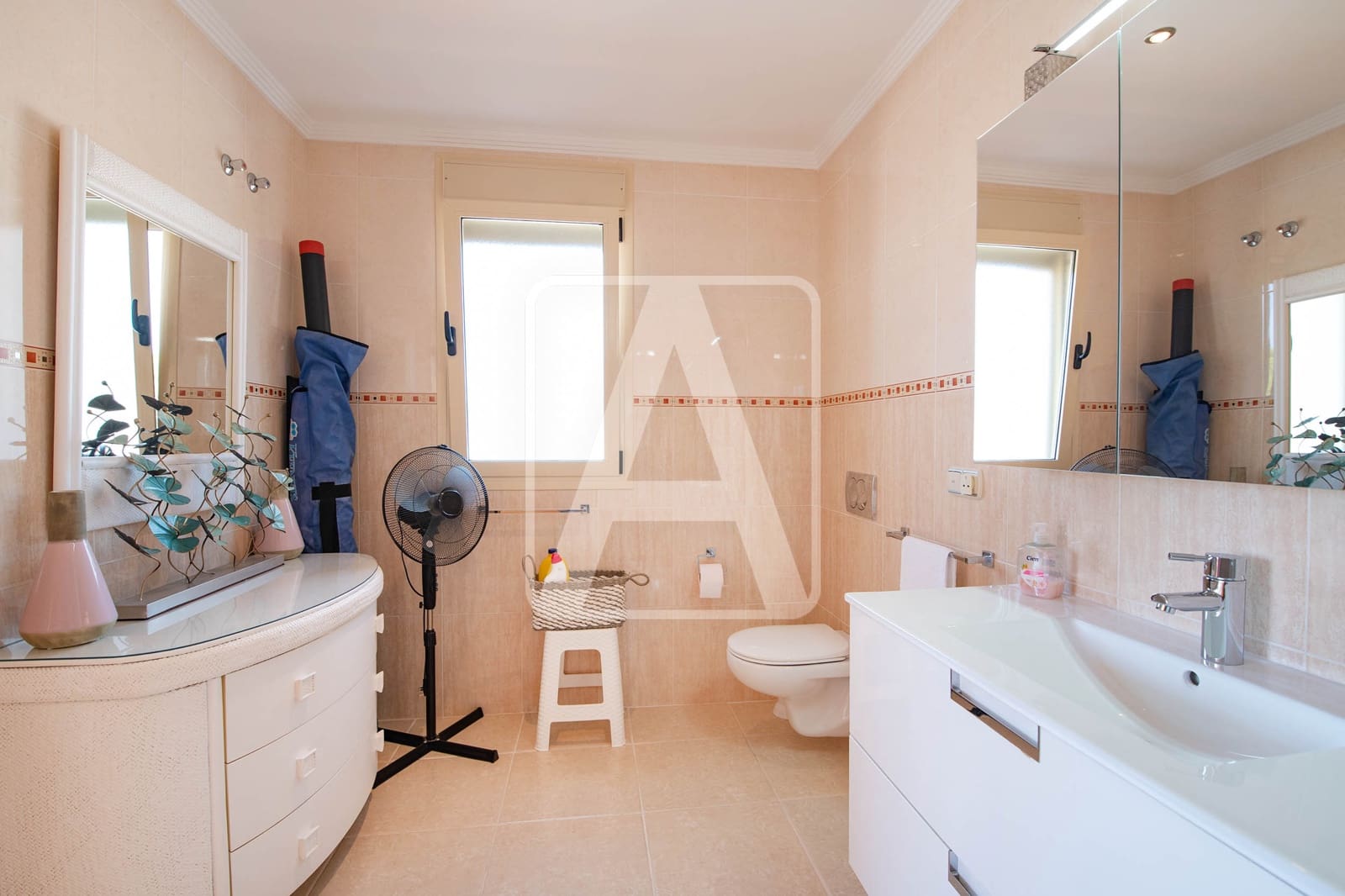 4 soveværelse Villa til salg i Calpe / Calp med swimmingpool garage - € 899.500 (Ref: 9184583)