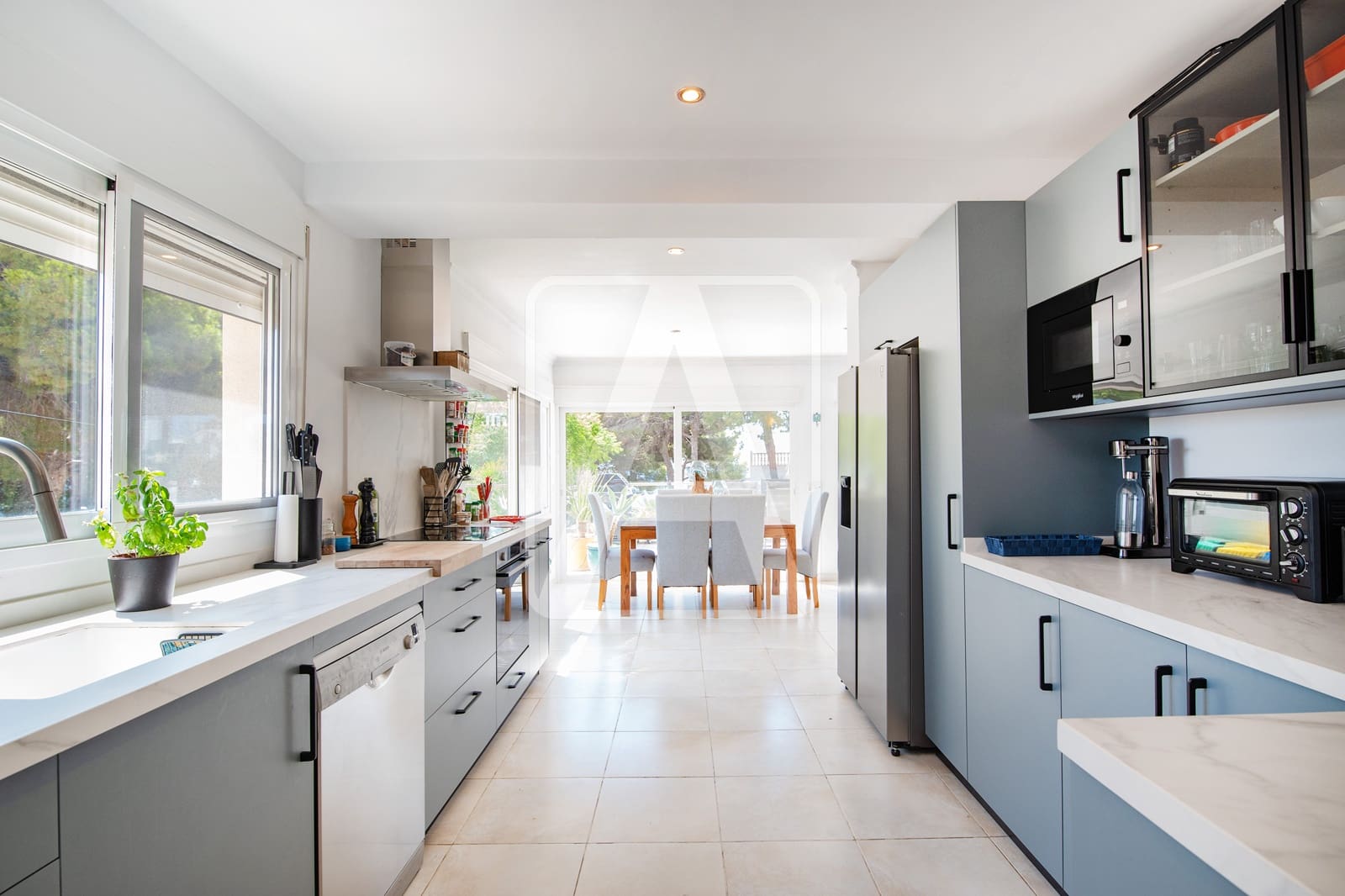 6 Zimmer Villa zu verkaufen in Calpe / Calp mit Pool Garage - 1.590.000 € (Ref: 9193316)