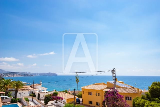 6 Zimmer Villa zu verkaufen in Calpe / Calp mit Pool Garage - 1.590.000 € (Ref: 9193316)