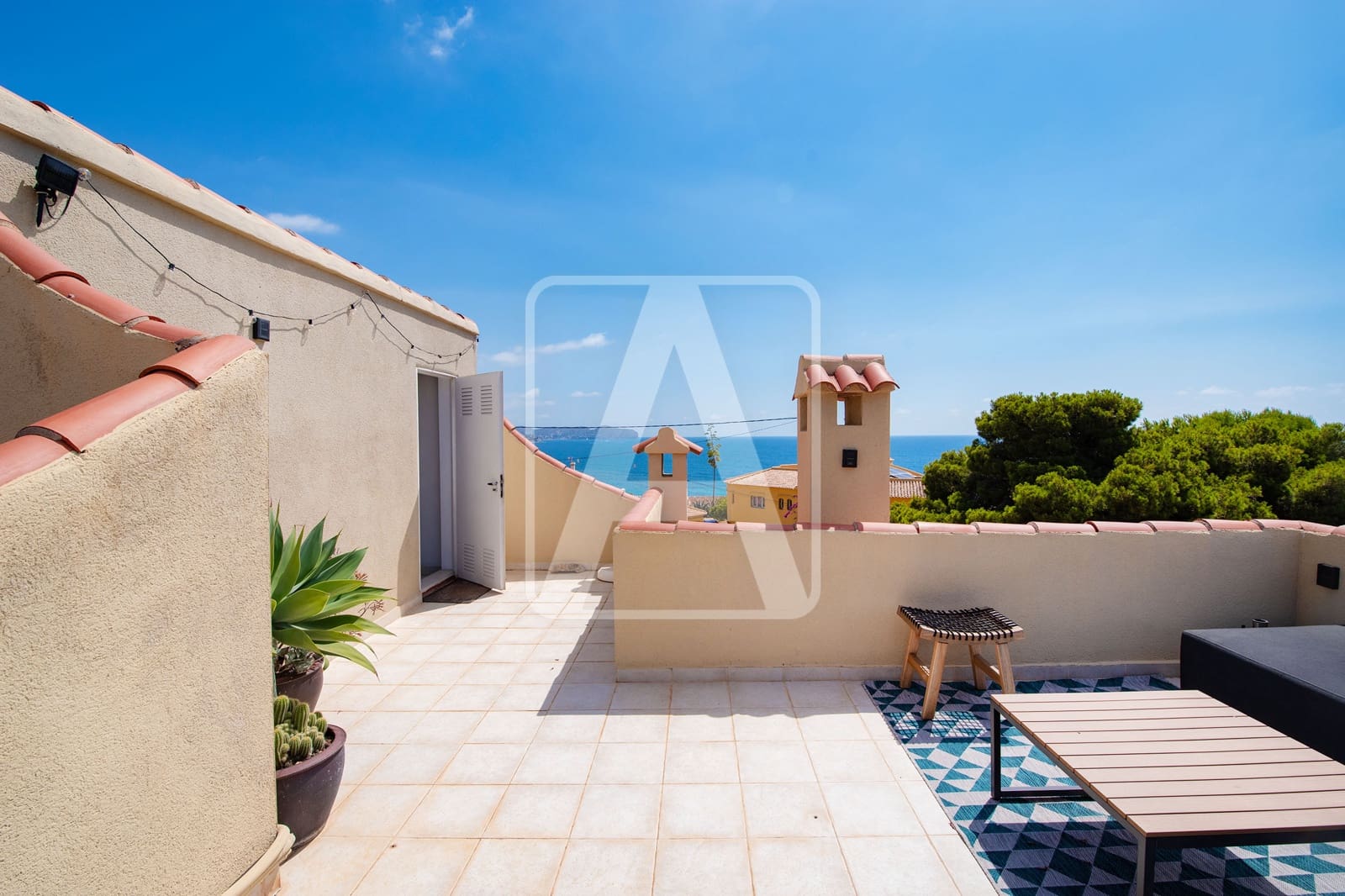 6 Zimmer Villa zu verkaufen in Calpe / Calp mit Pool Garage - 1.590.000 € (Ref: 9193316)