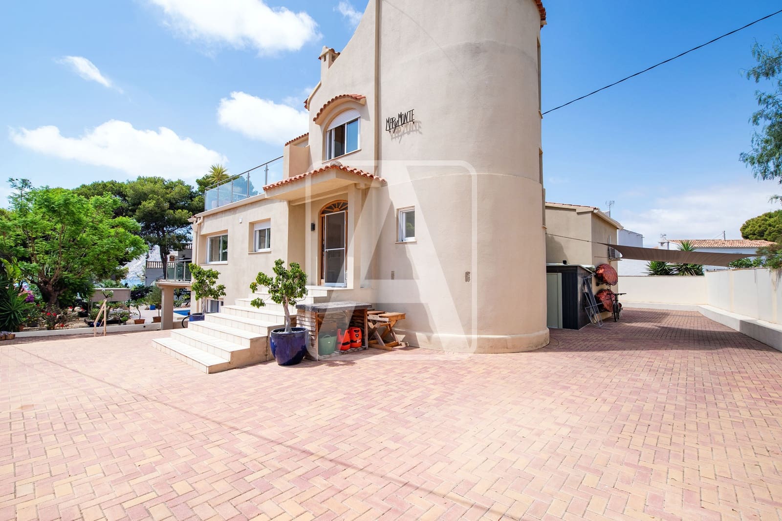 6 Zimmer Villa zu verkaufen in Calpe / Calp mit Pool Garage - 1.590.000 € (Ref: 9193316)