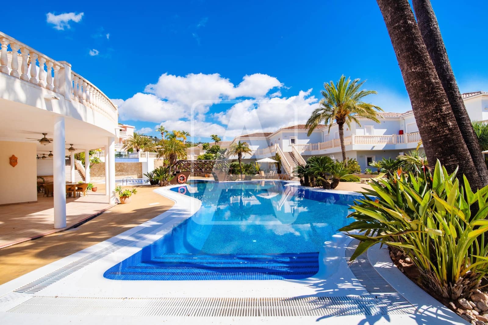 2 slaapkamer Appartement te koop in Benissa met zwembad garage - € 335.000 (Ref: 9208901)