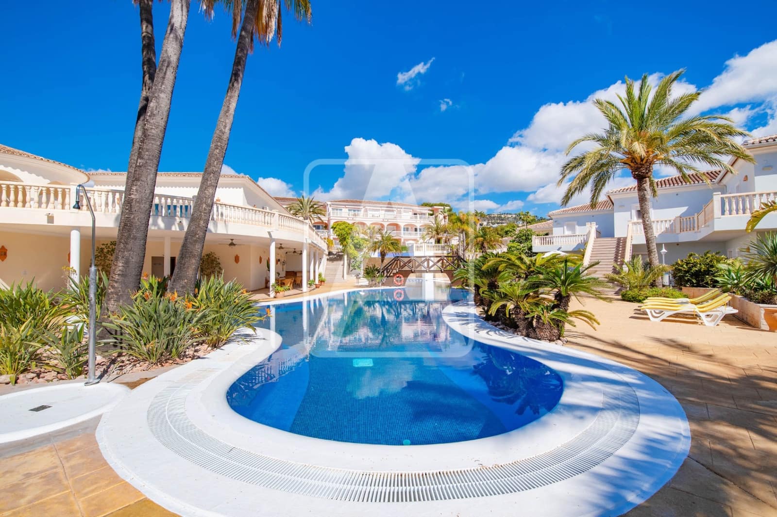 2 slaapkamer Appartement te koop in Benissa met zwembad garage - € 335.000 (Ref: 9208901)