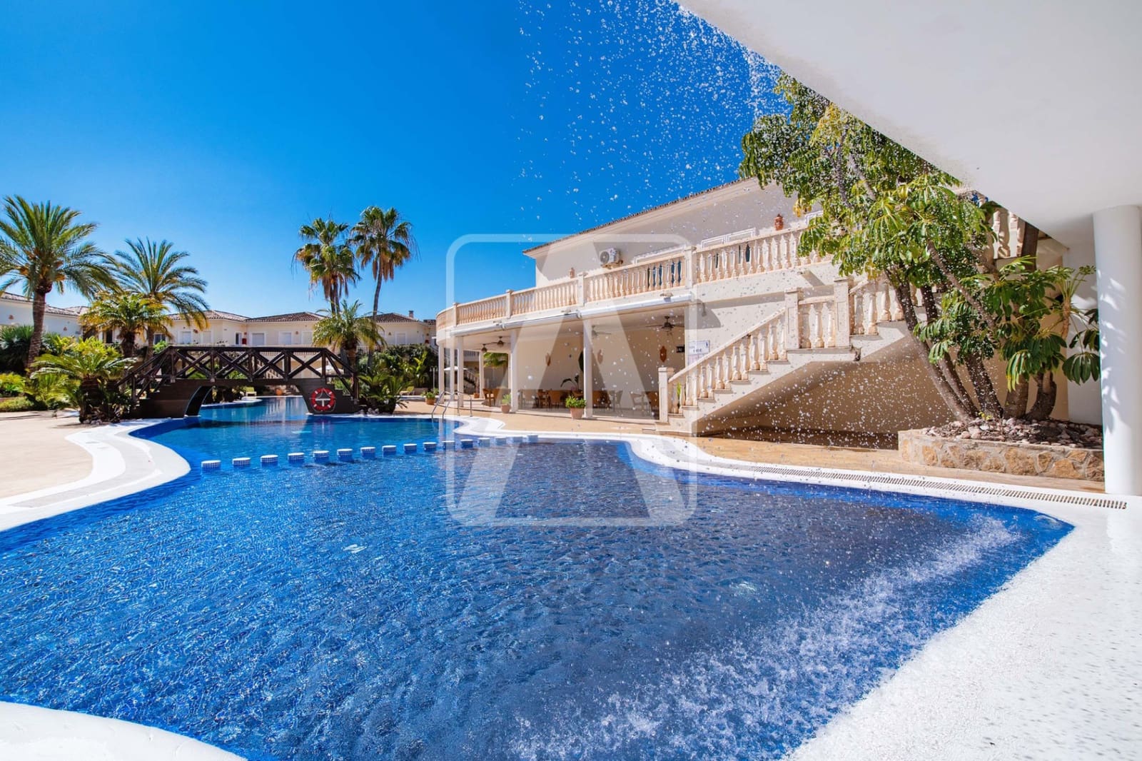 2 slaapkamer Appartement te koop in Benissa met zwembad garage - € 335.000 (Ref: 9208901)