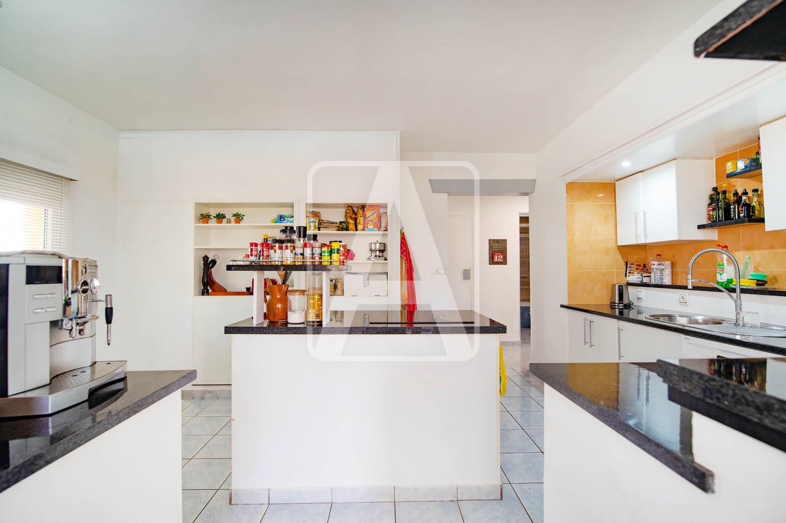 4 camera da letto Villa in vendita in Benissa con piscina garage - 675.000 € (Rif: 9228057)