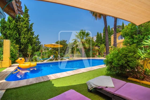 4 bedroom Villa for sale in Benissa with pool garage - € 675,000 (Ref: 9228057)