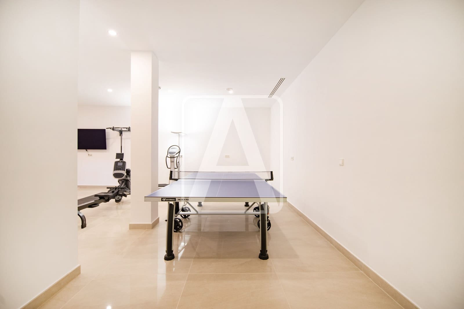 7 Zimmer Villa zu verkaufen in Calpe / Calp mit Pool Garage - 2.490.000 € (Ref: 9234082)