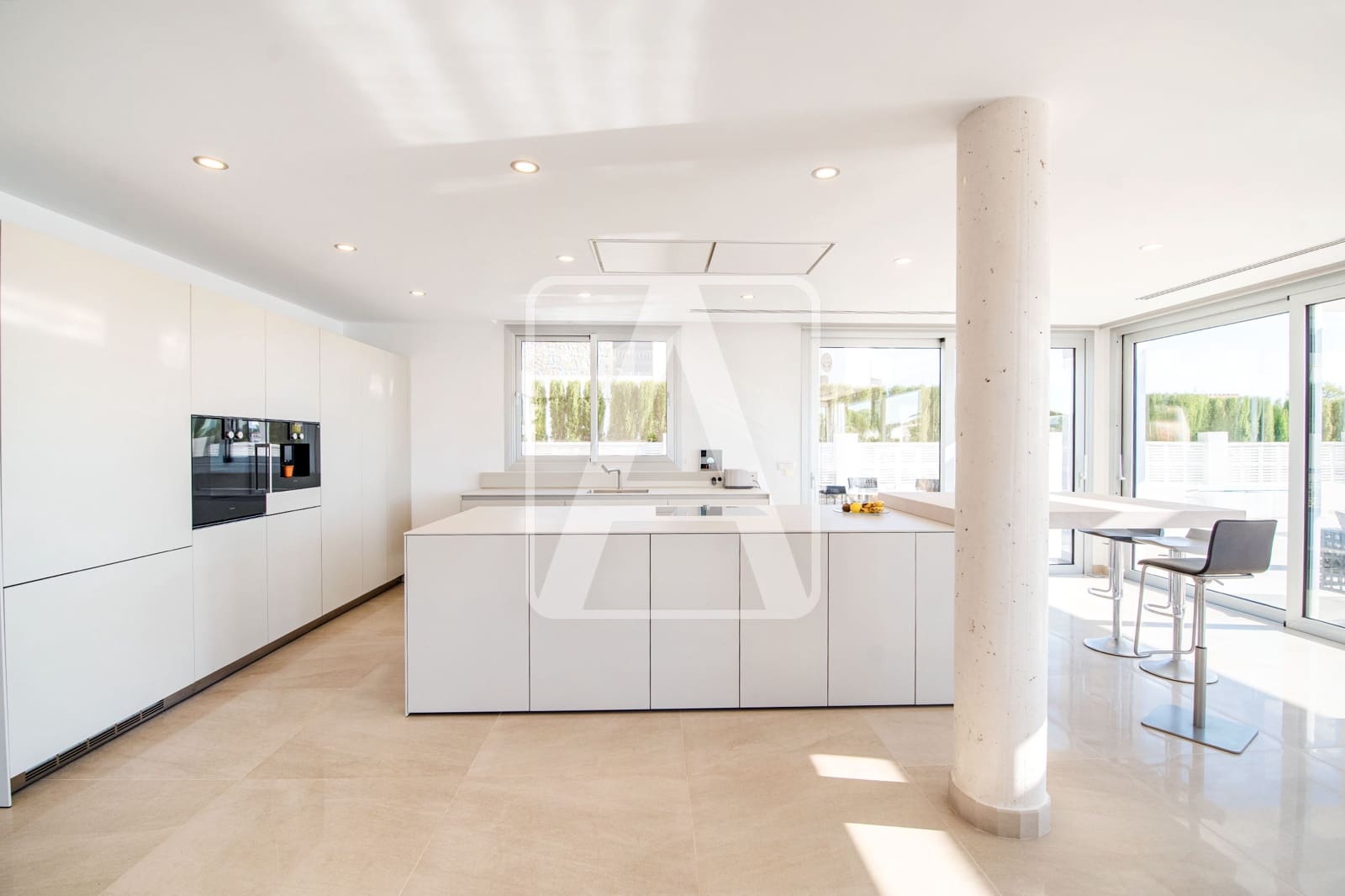 7 Zimmer Villa zu verkaufen in Calpe / Calp mit Pool Garage - 2.490.000 € (Ref: 9234082)