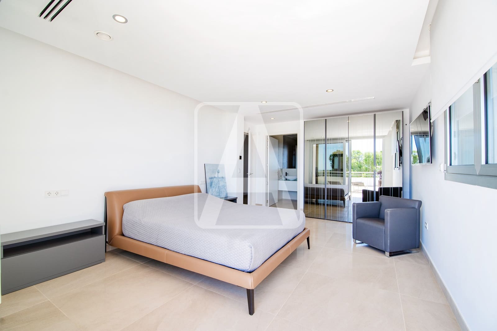 7 Zimmer Villa zu verkaufen in Calpe / Calp mit Pool Garage - 2.490.000 € (Ref: 9234082)