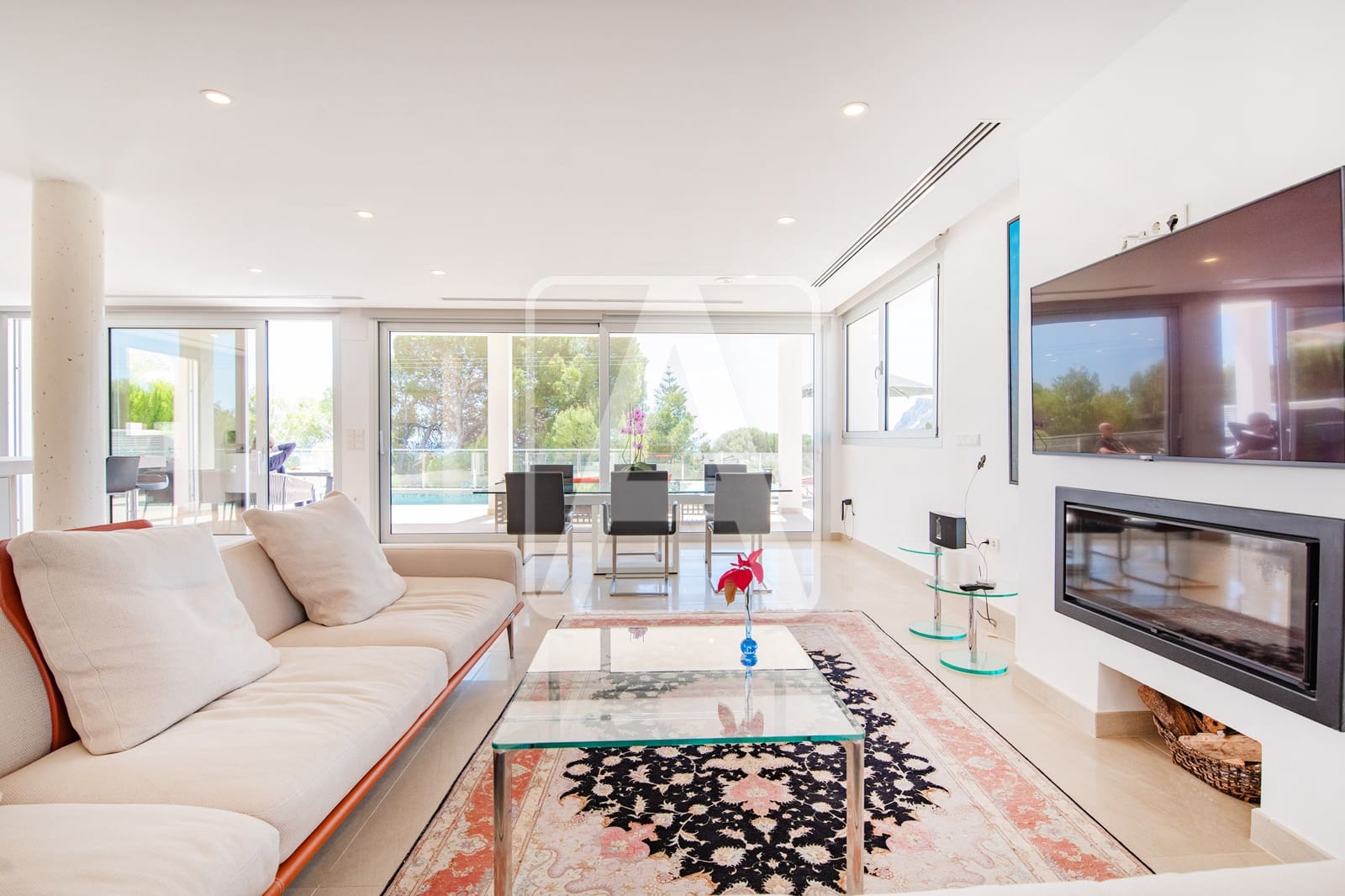 7 Zimmer Villa zu verkaufen in Calpe / Calp mit Pool Garage - 2.490.000 € (Ref: 9234082)