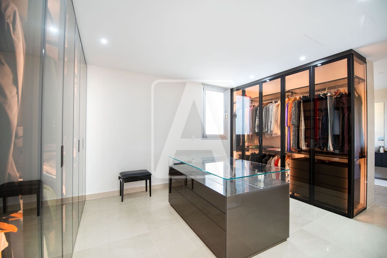 7 Zimmer Villa zu verkaufen in Calpe / Calp mit Pool Garage - 2.490.000 € (Ref: 9234082)