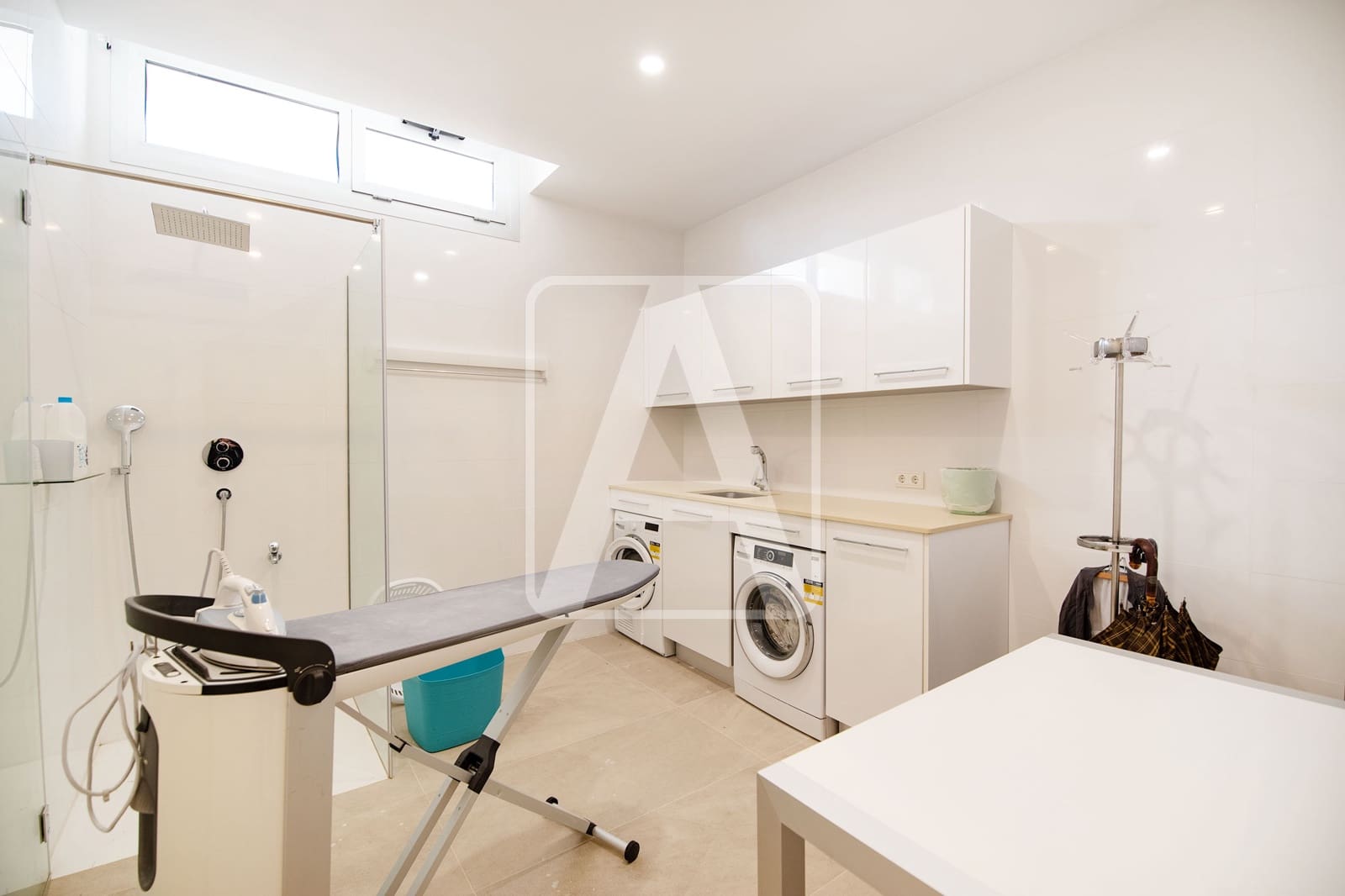 7 Zimmer Villa zu verkaufen in Calpe / Calp mit Pool Garage - 2.490.000 € (Ref: 9234082)