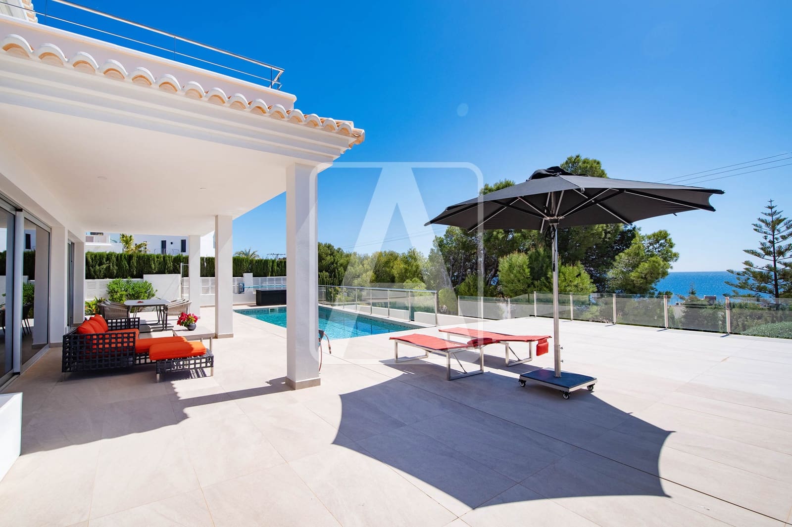 7 Zimmer Villa zu verkaufen in Calpe / Calp mit Pool Garage - 2.490.000 € (Ref: 9234082)