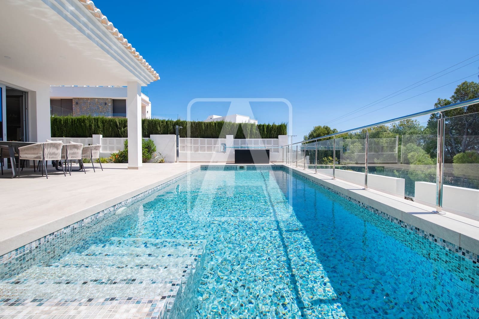 7 Zimmer Villa zu verkaufen in Calpe / Calp mit Pool Garage - 2.490.000 € (Ref: 9234082)