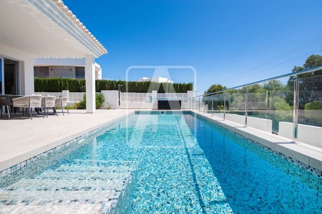 7 Zimmer Villa zu verkaufen in Calpe / Calp mit Pool Garage - 2.490.000 € (Ref: 9234082)