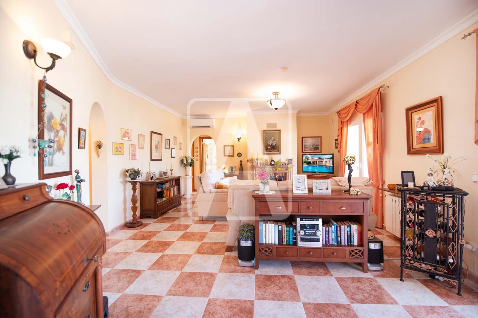 3 slaapkamer Villa te koop in Benissa met zwembad garage - € 675.000 (Ref: 9235500)