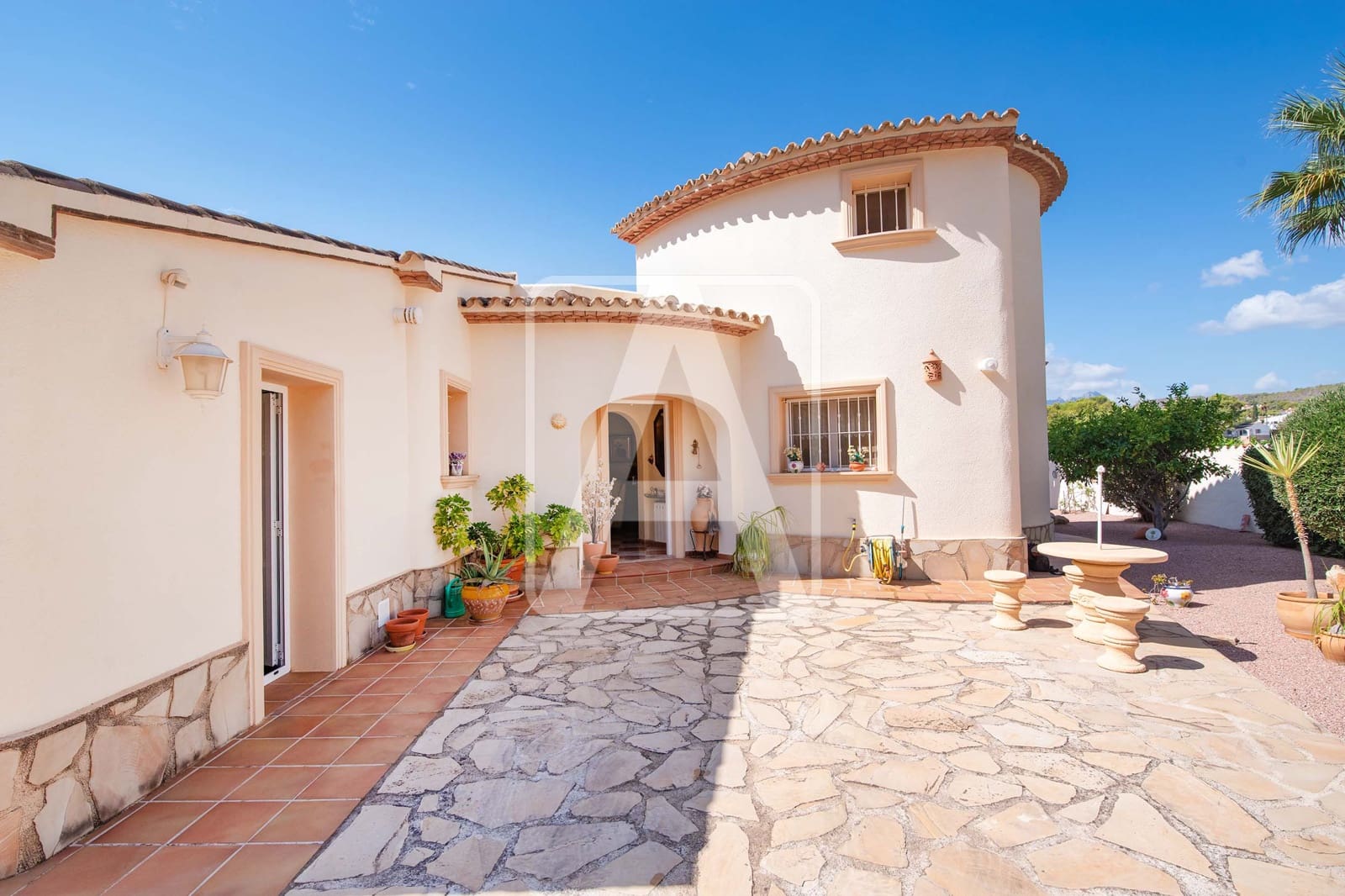 3 slaapkamer Villa te koop in Benissa met zwembad garage - € 675.000 (Ref: 9235500)