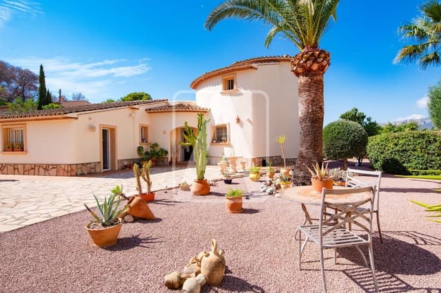 3 slaapkamer Villa te koop in Benissa met zwembad garage - € 675.000 (Ref: 9235500)