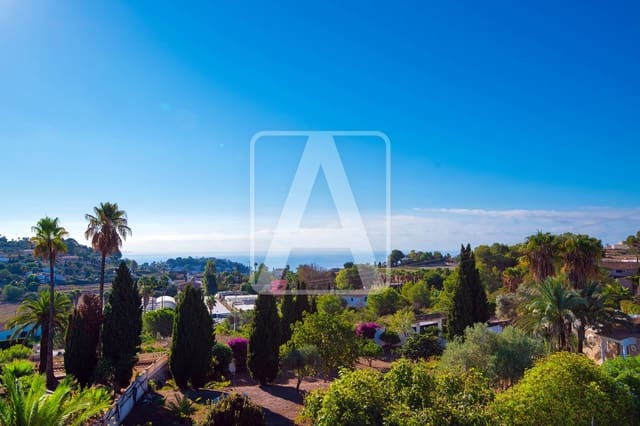 10 bedroom Finca/Country House for sale in Teulada Pueblo, Teulada-Moraira with pool garage - € 1,500,000 (Ref: 9261931)