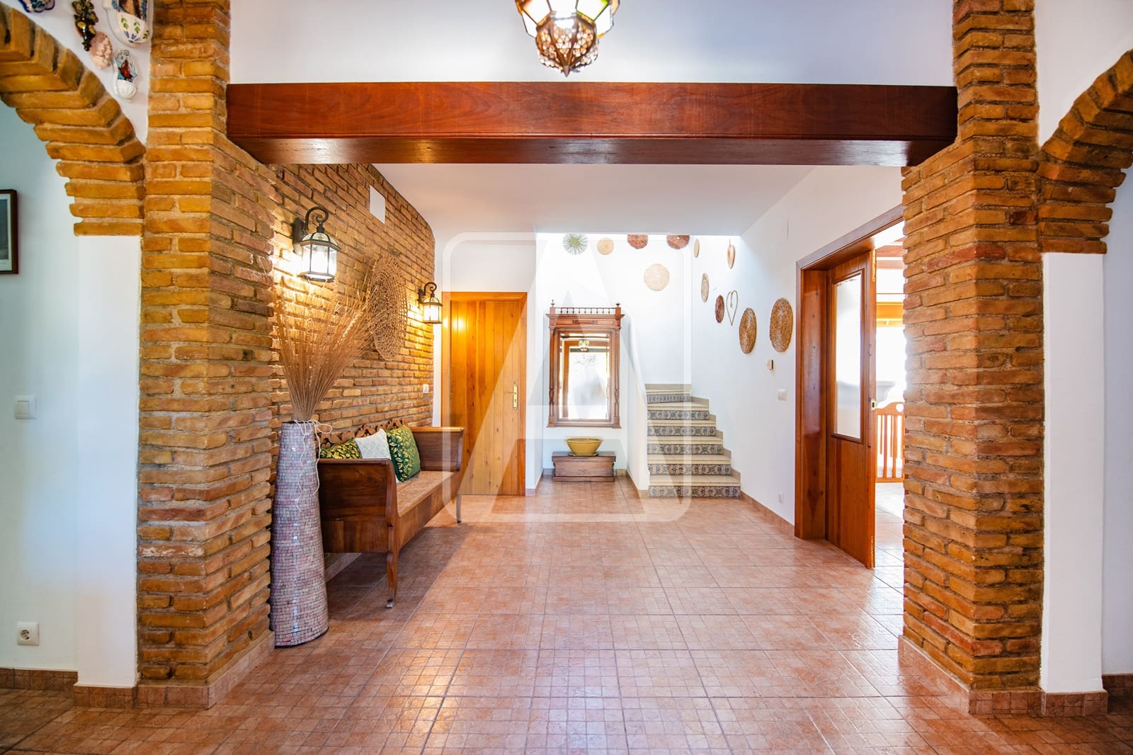 10 soveværelse Finca/Landehus til salg i Teulada med swimmingpool garage - € 1.500.000 (Ref: 9261931)