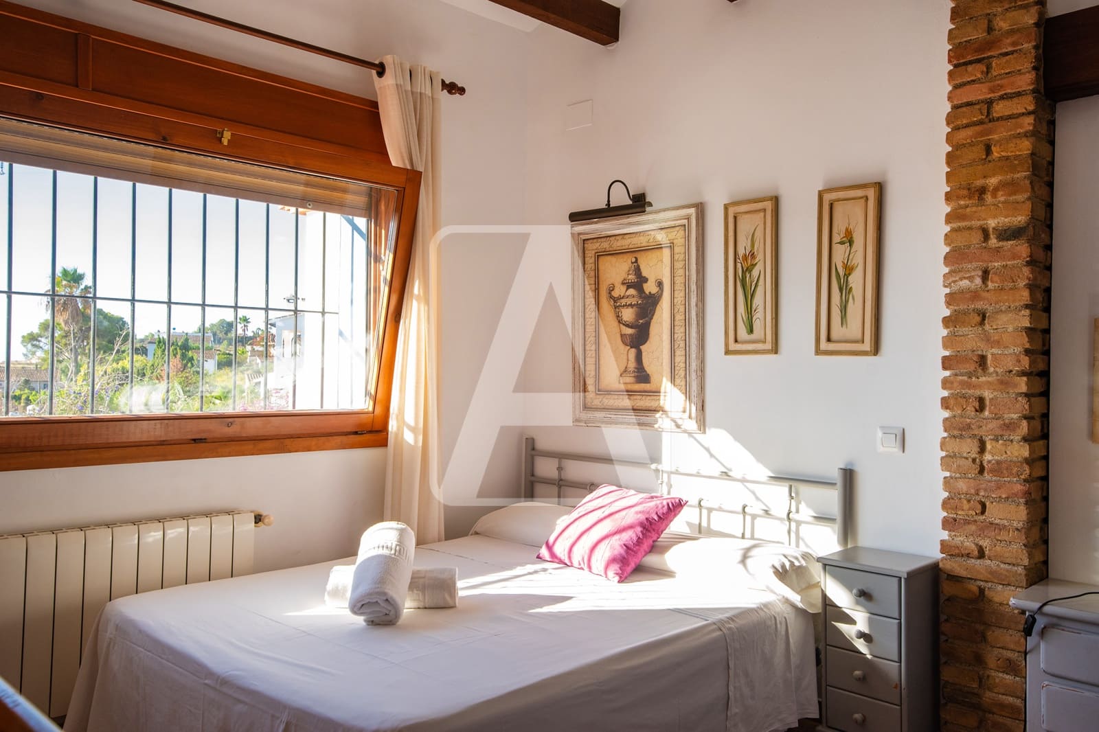 10 soveværelse Finca/Landehus til salg i Teulada med swimmingpool garage - € 1.500.000 (Ref: 9261931)