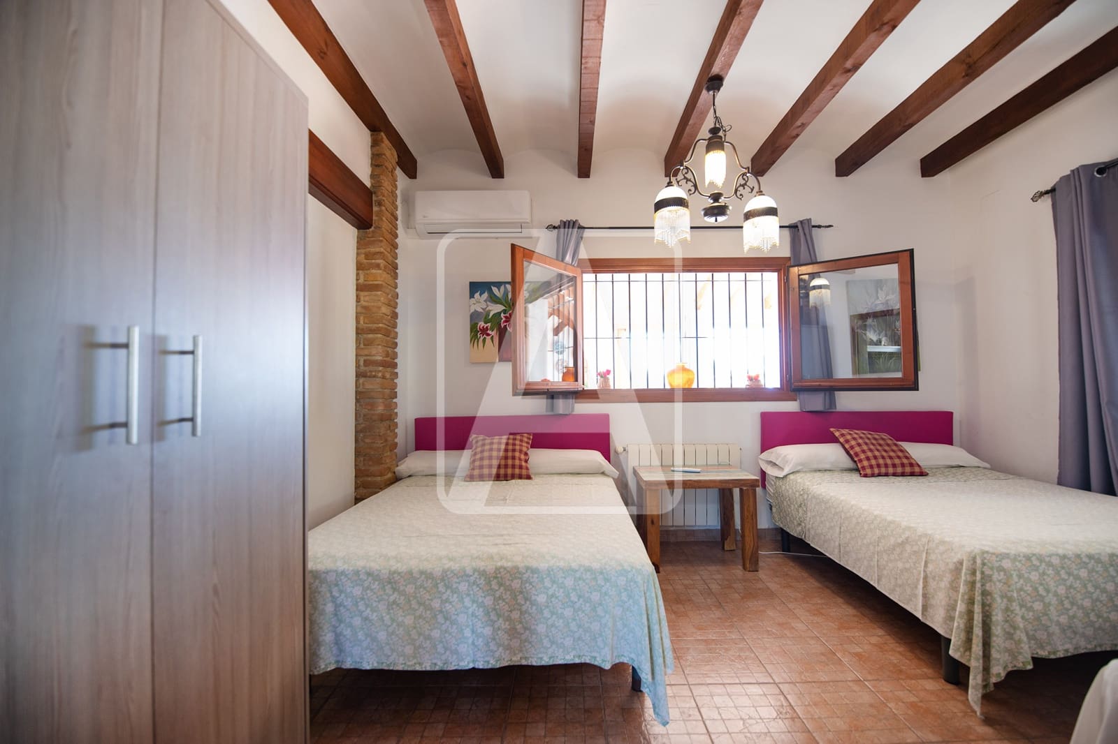 10 soveværelse Finca/Landehus til salg i Teulada med swimmingpool garage - € 1.500.000 (Ref: 9261931)