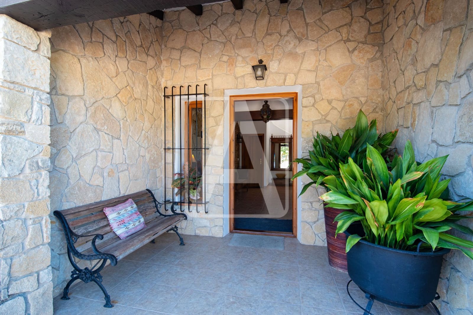 10 soveværelse Finca/Landehus til salg i Teulada med swimmingpool garage - € 1.500.000 (Ref: 9261931)