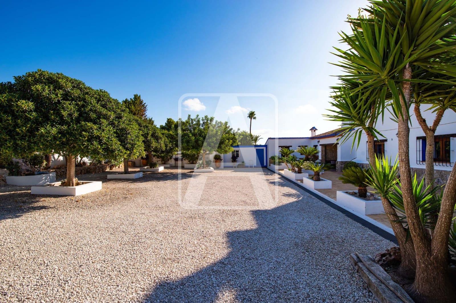 10 soveværelse Finca/Landehus til salg i Teulada med swimmingpool garage - € 1.500.000 (Ref: 9261931)