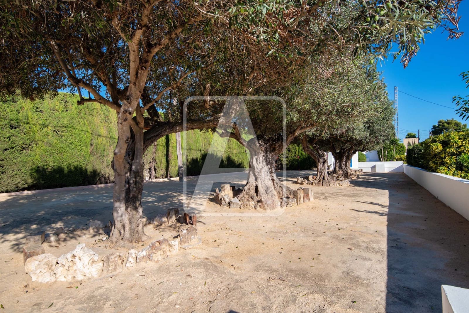 10 soveværelse Finca/Landehus til salg i Teulada med swimmingpool garage - € 1.500.000 (Ref: 9261931)