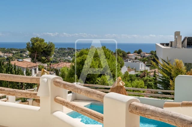 6 Zimmer Villa zu verkaufen in Benissa mit Pool - 1.990.000 € (Ref: 9263512)