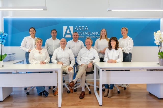 Chalet de 4 habitaciones en Moraira, Teulada-Moraira en venta con piscina garaje - 1.890.000 € (Ref: 9263919)