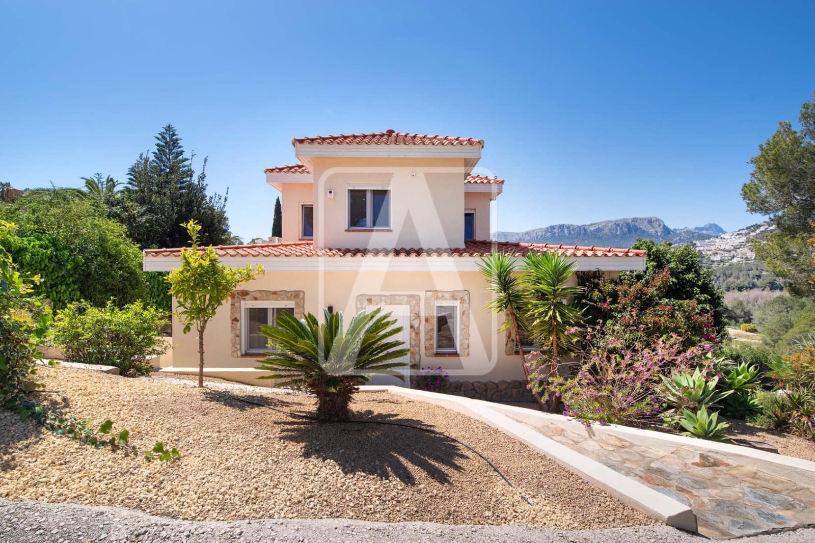 4 Zimmer Villa zu verkaufen in Calpe / Calp mit Garage - 795.000 € (Ref: 9271562)