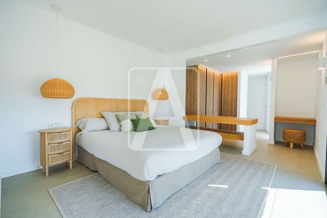 5 slaapkamer Villa te koop in Moraira, Teulada-Moraira met zwembad garage - € 1.849.000 (Ref: 9271563)