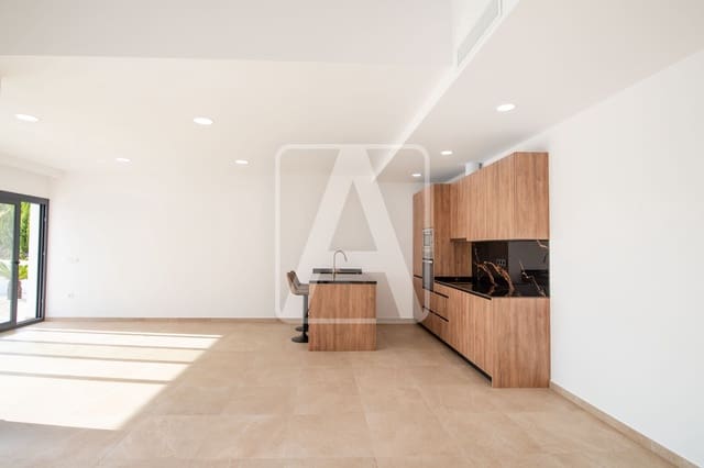 3 soverom Villa til salgs i Benissa med svømmebasseng garasje - € 1 175 000 (Ref: 9275265)