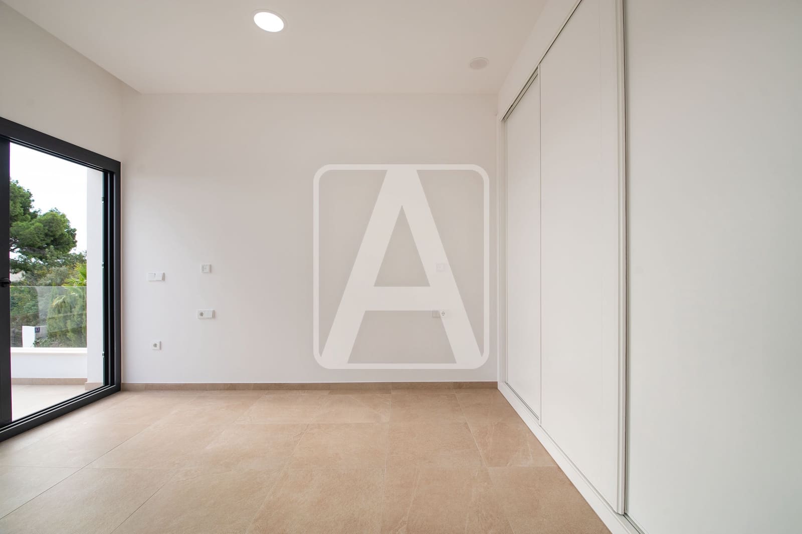 3 bedroom Villa for sale in Benissa with pool garage - € 1,175,000 (Ref: 9275265)